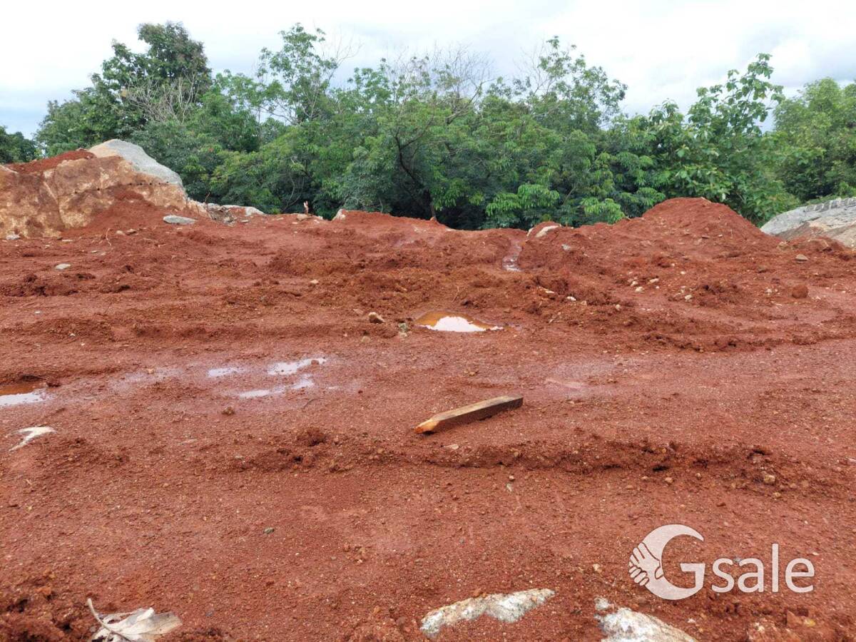 28 Cent plot for sale 