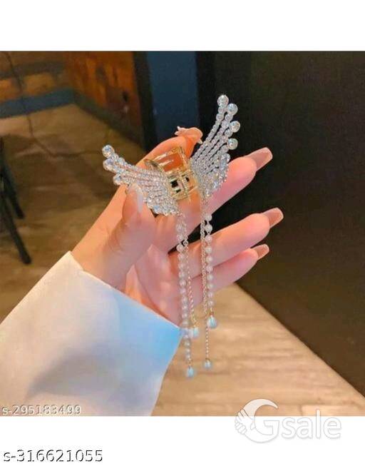 Beautiful Hair accessories for women claw
