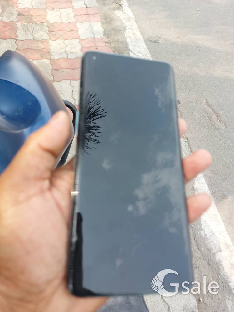 I want sell one plus mobile