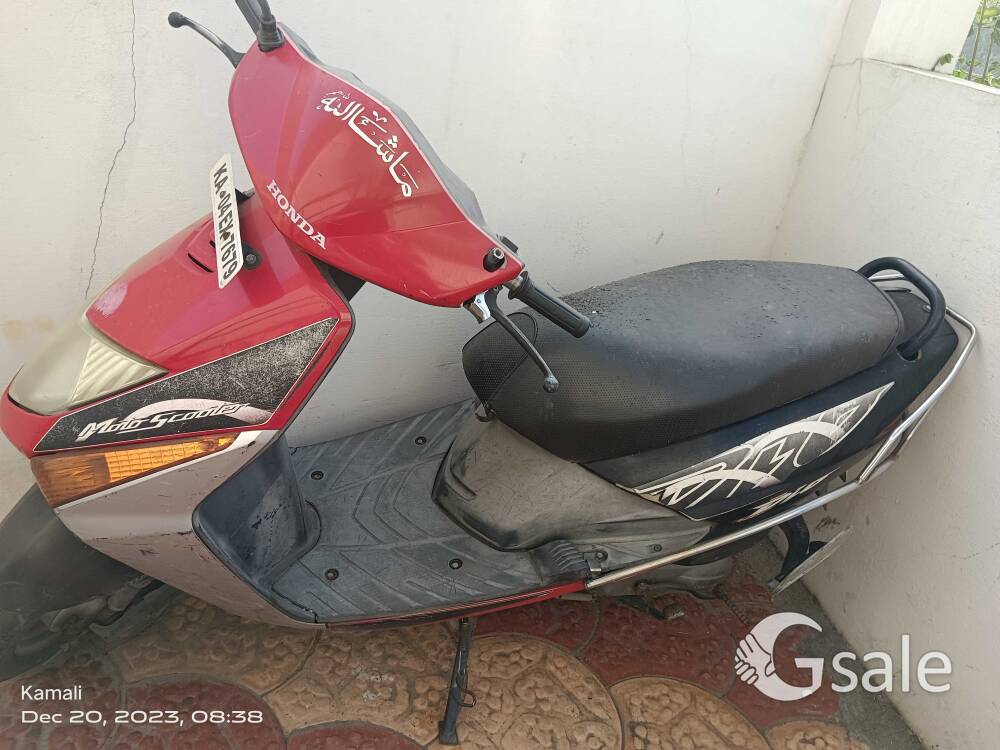 Honda dio 