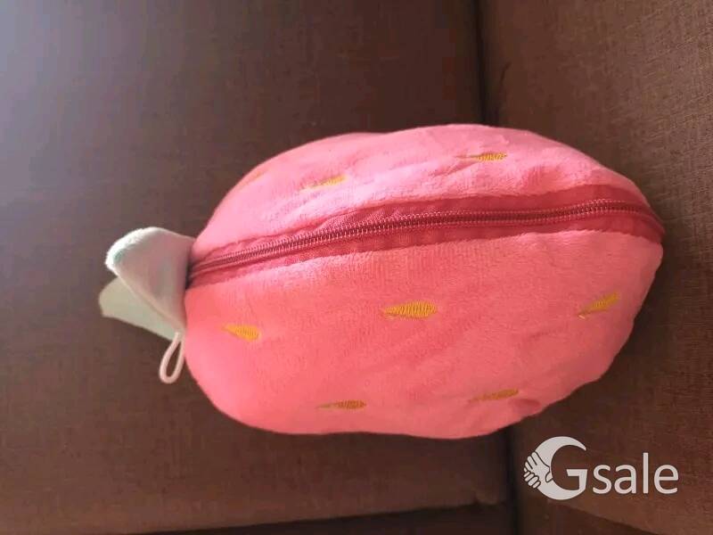 strawberry bunny zip bunny