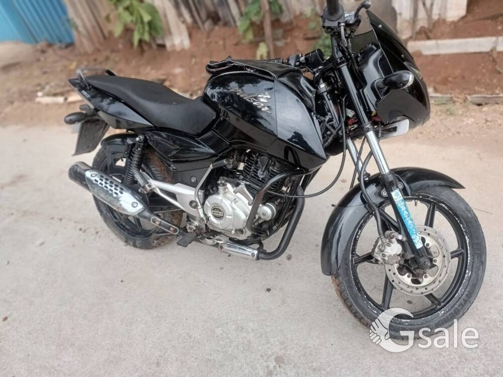 Pulsar 150