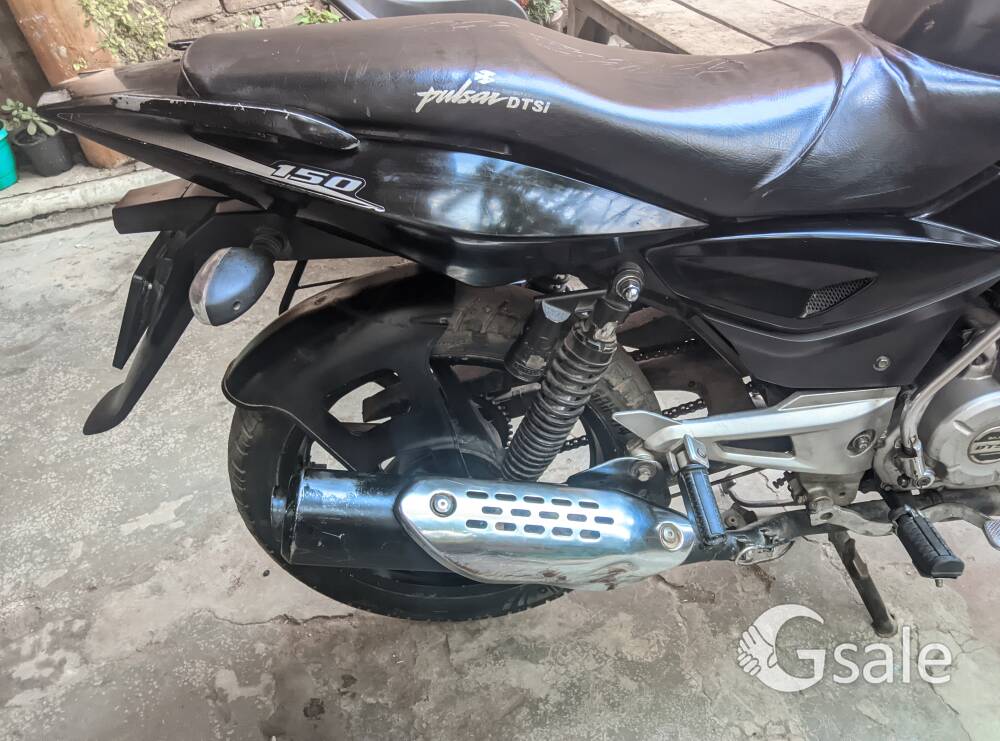 mere ko dusri lena hai bike ekadam mast hai