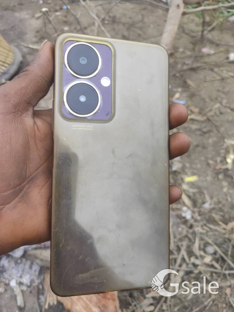 Vivo v27 working looking new purchase 15000 final 7000