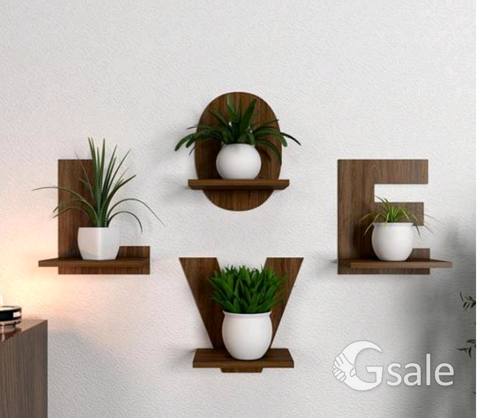 Gorgeous Wall Decor & Hangings