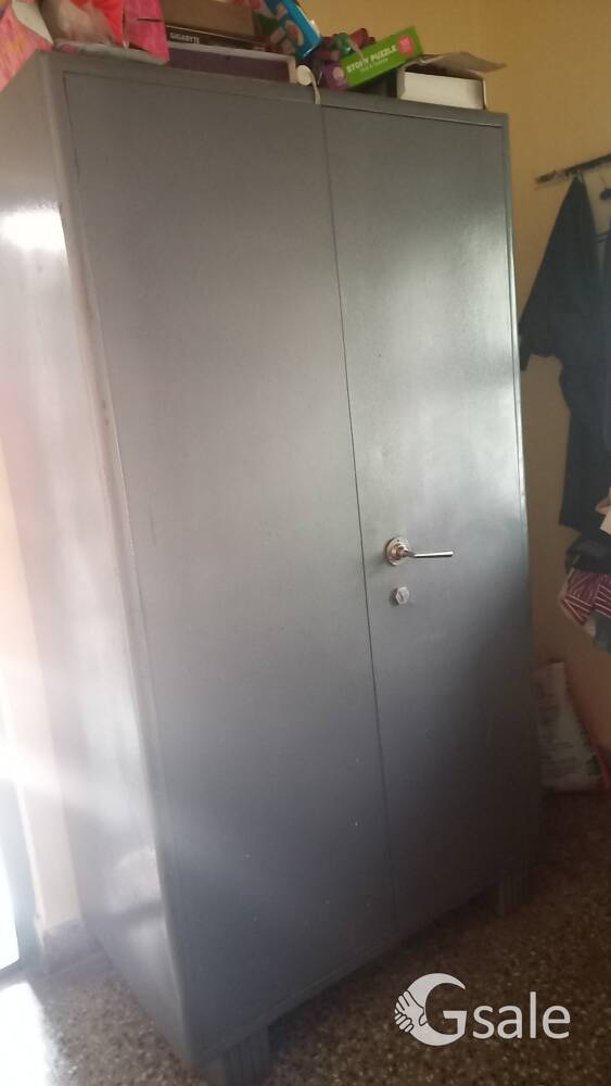 2 Steel Wardrobe/ Almira 