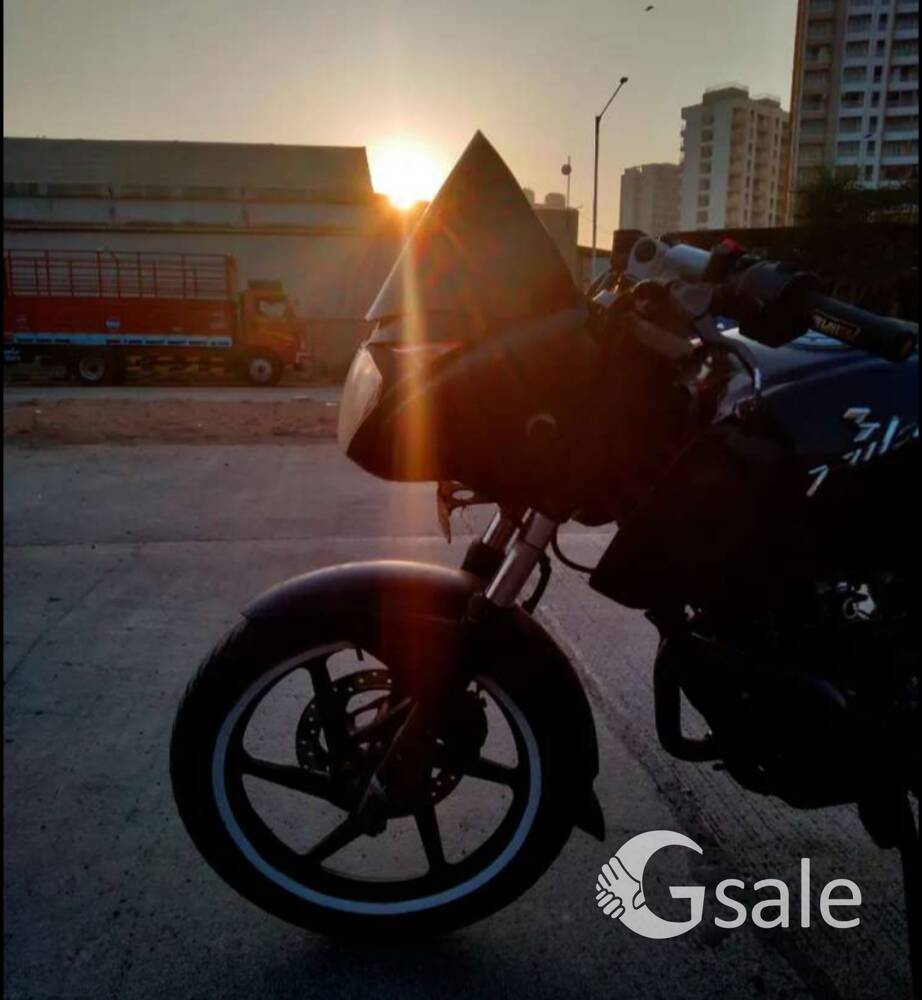 pulsar 180