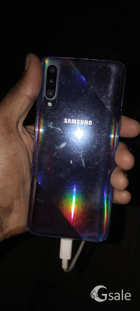 phone condition is super small brake display with good condition 