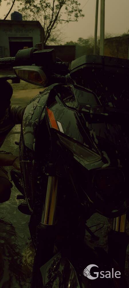 bajaj pulsar n160 black
