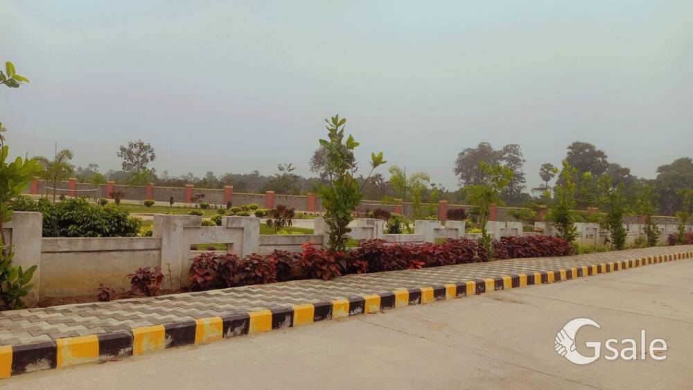 gated community plots for sale 