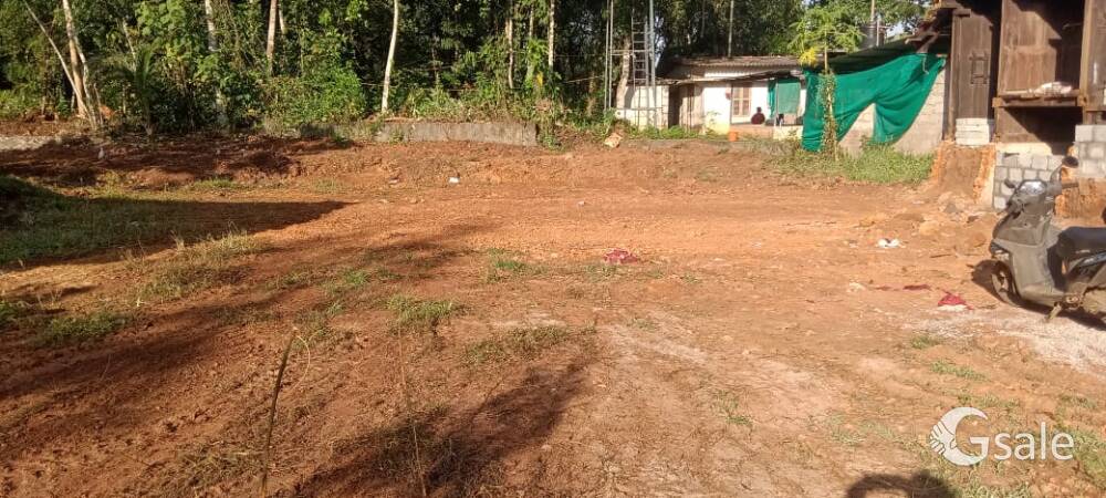 6, cent house plot for sale thiruvalla kizhakkanmuthoor sameepm..