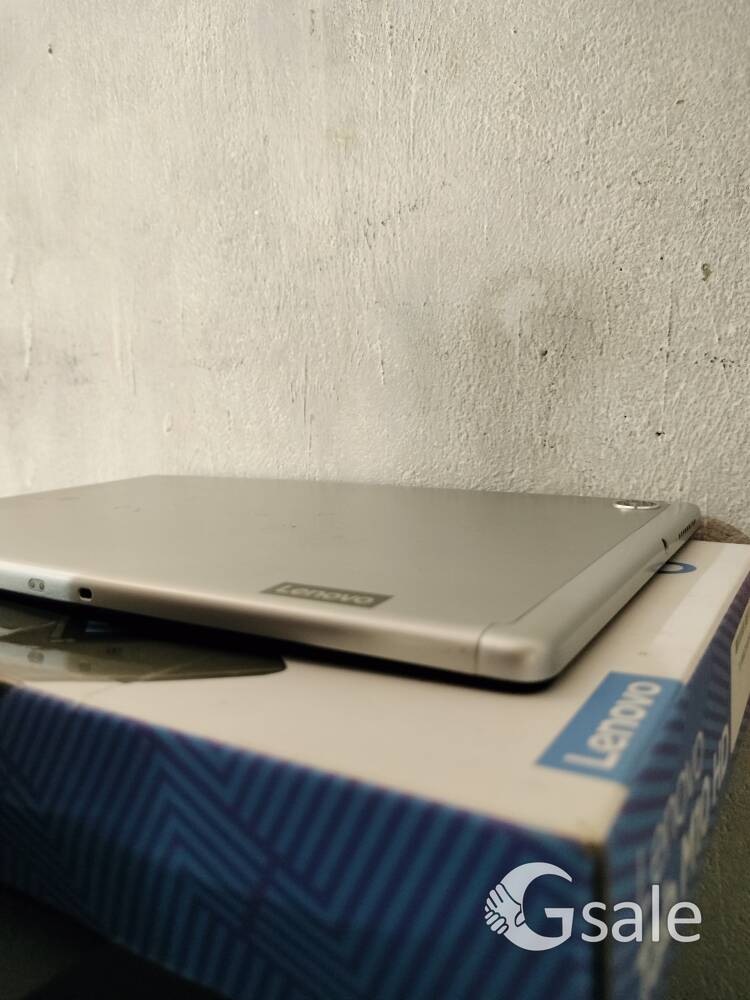 lenova M10 HD