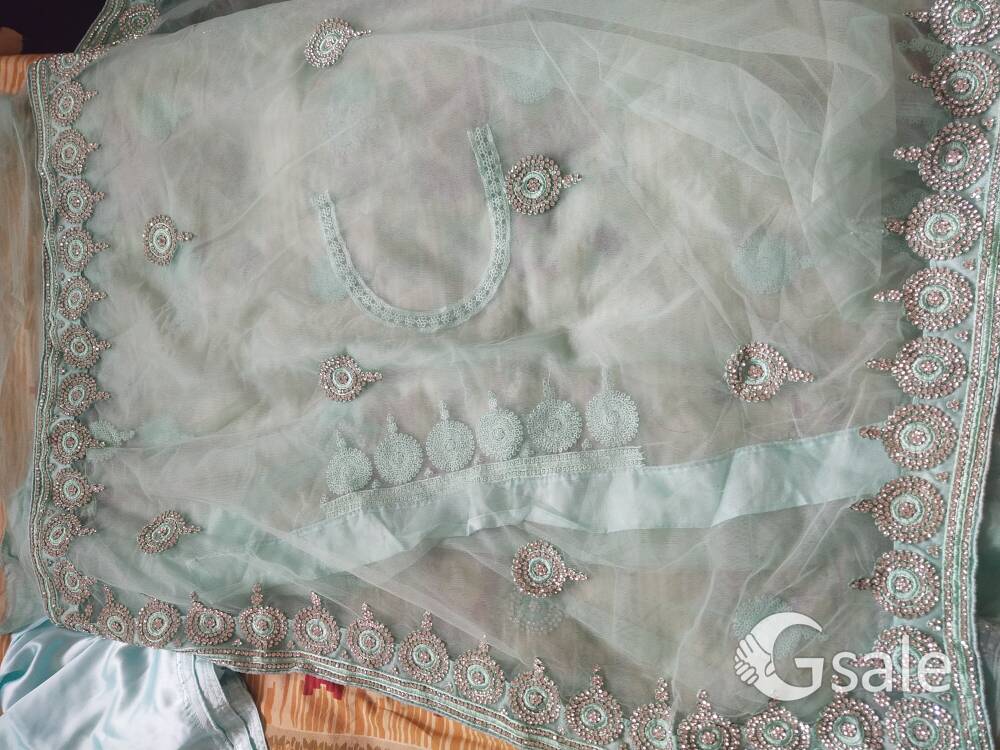 beautiful saree in sale 