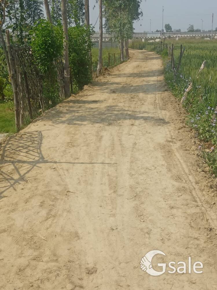 Lucknow me Kisan path outer ring road se laga hua plot uplabdh bahut hi kam rate me 