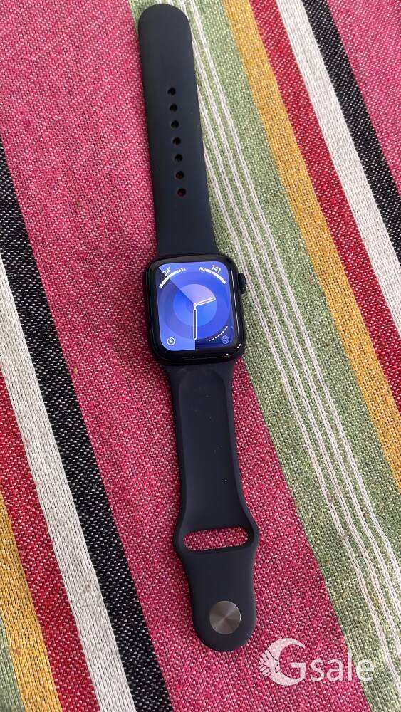 Apple Watch SE second generation  lelo yr 