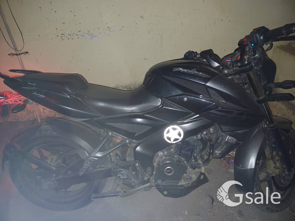 pulsar NS200