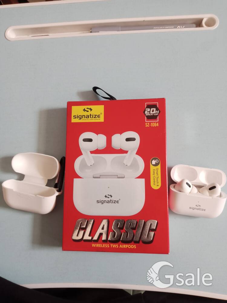 Signatize Earbuds