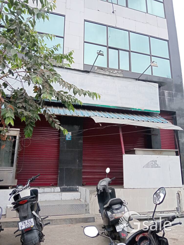 commercial building 