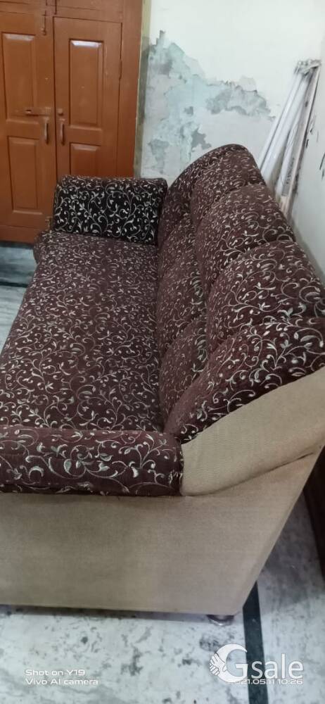 Bast Quality Sofa (Available with its cover) CHECK ✅ MORE IN ITS DESCRIPTION.......