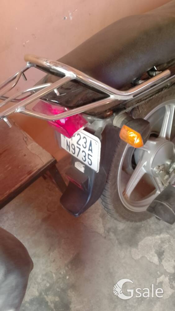bike up 23AN9735 old 1,math 9528131750