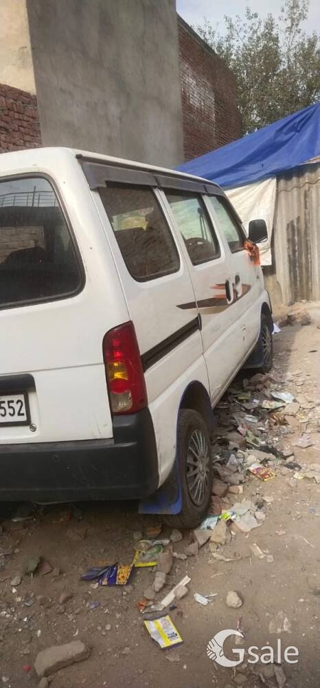 maruti Suzuki Ecco car 