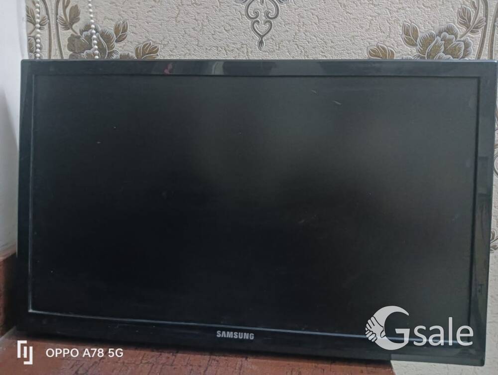 We are presenting you brand new tv with matte black colour..Just fullfills all your needs 