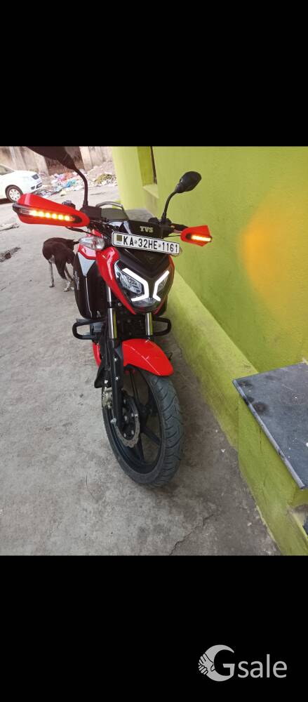 2023 Modle new Bike All pepers And insurance 4 year + hel mate Call me 7349234423