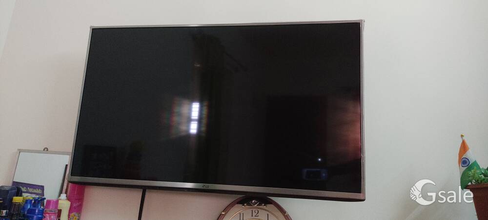 L G TV OLD MODEL