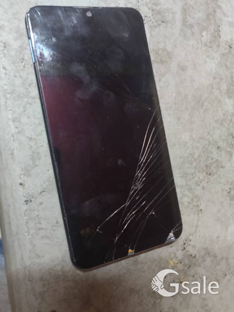 Vivo v9 screen is slightly broken but touch is working