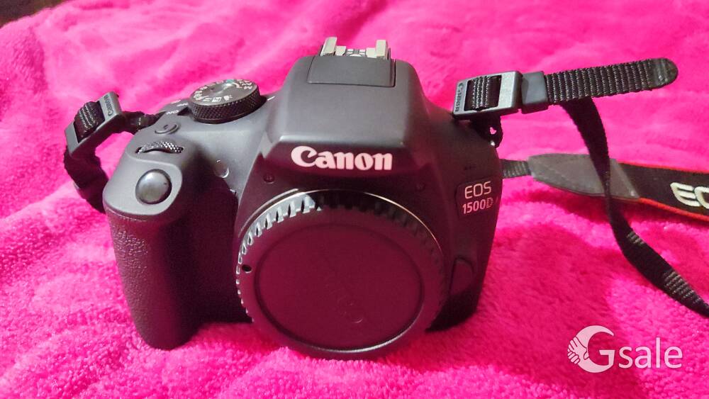 Canon 1500D camera with 18=55,55=250 lences