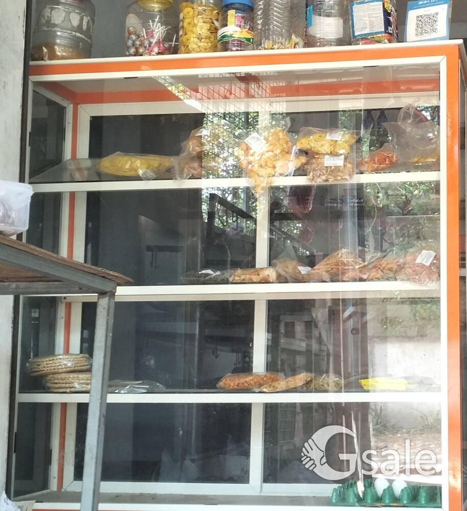 bakery rack made of glass display boxes (38000) price negotiable 