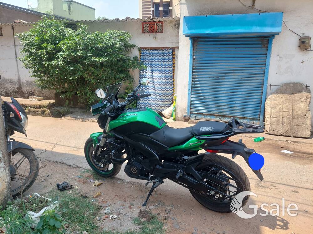 BAJAJ DOMINAR D400