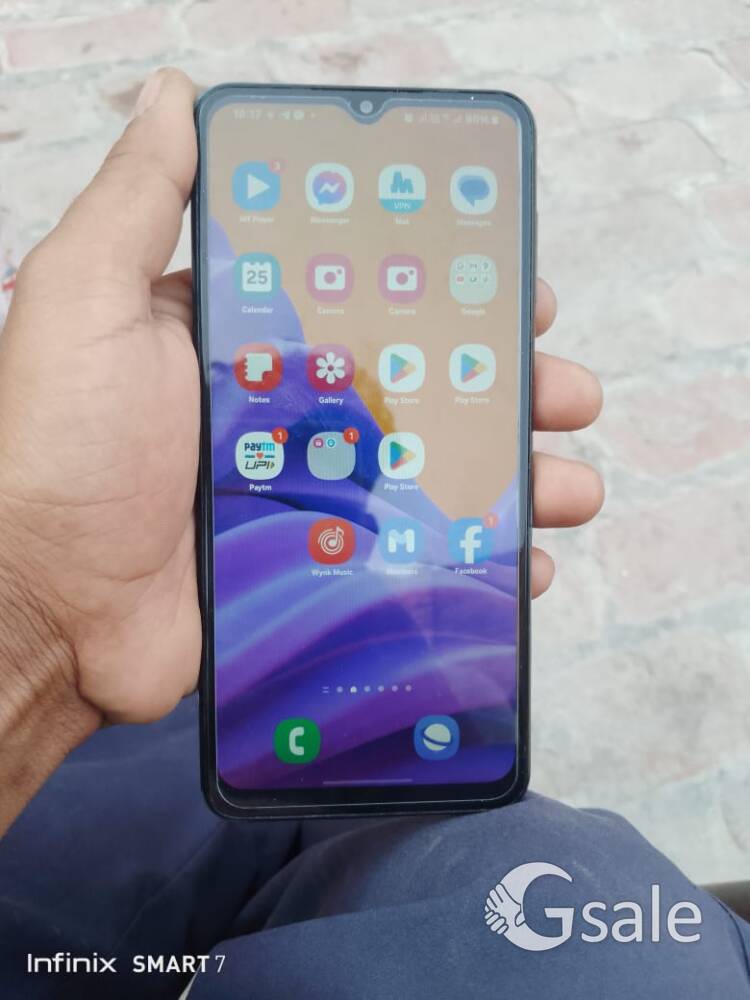koi dikat nhi hai 4gb ram rom 64 gb