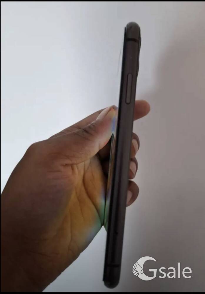i phone 11 only mobile
