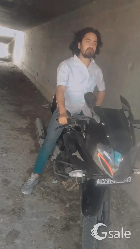 Pulsar 220 f condition okay
