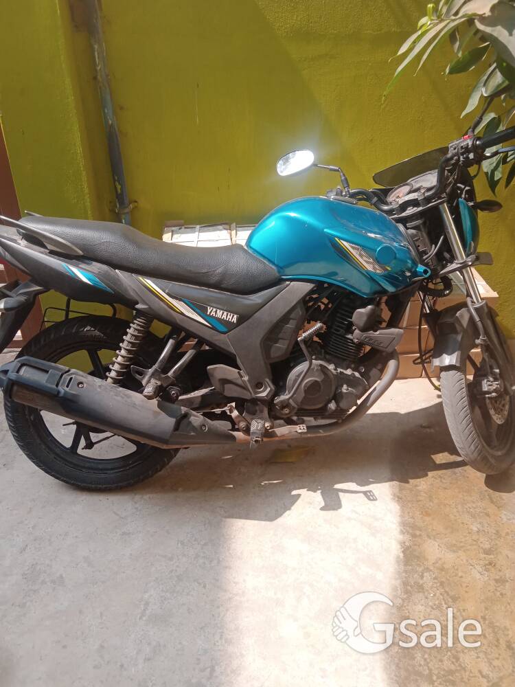 YAMAHA SZR