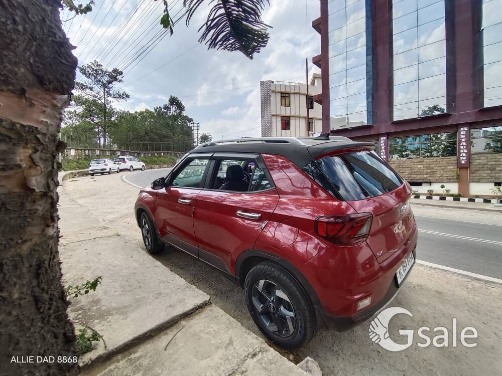 HYUNDAI VENUE 2021 MODEL