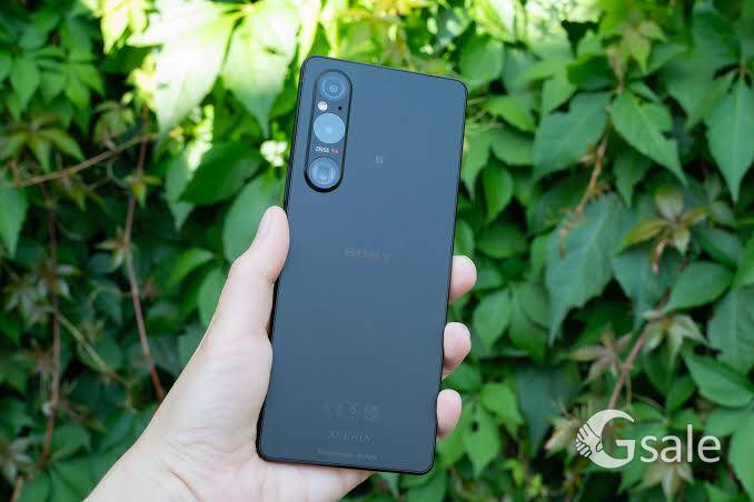 Sony Xperia V 