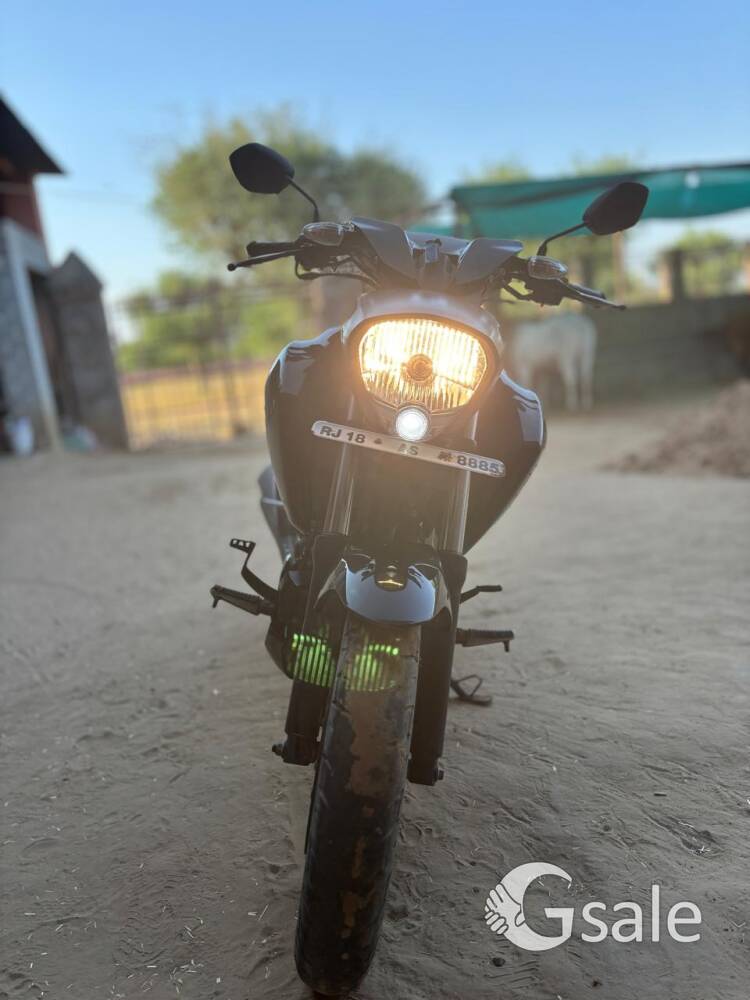 Suzuki intruder 150cc