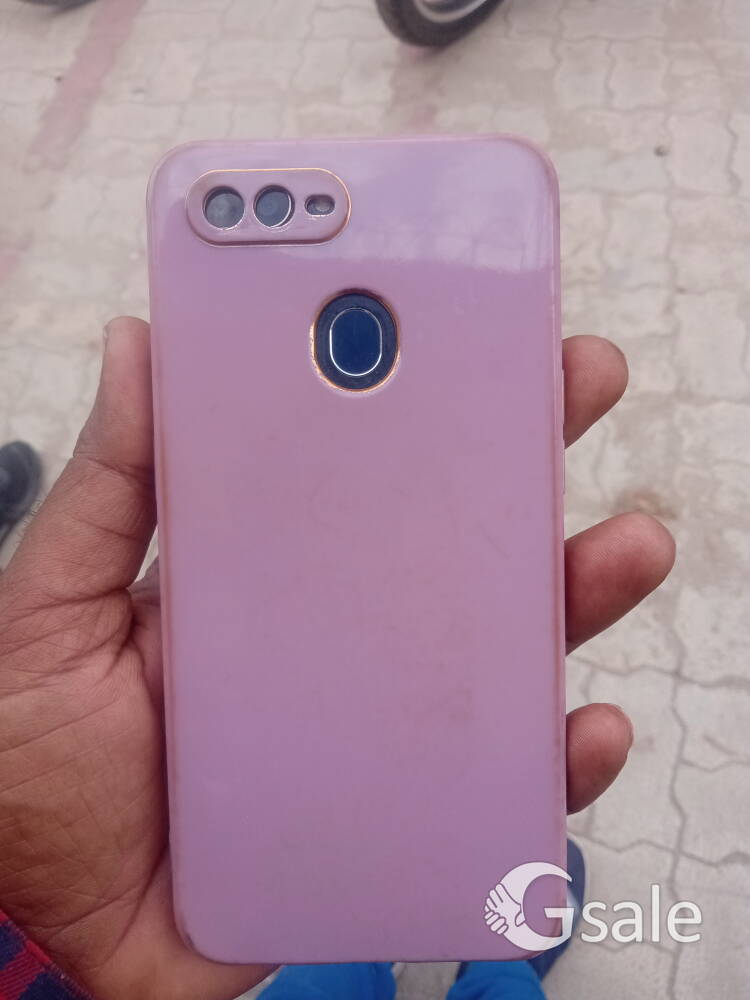 Realme 2@4.64good working touch crek pura working krta hai 