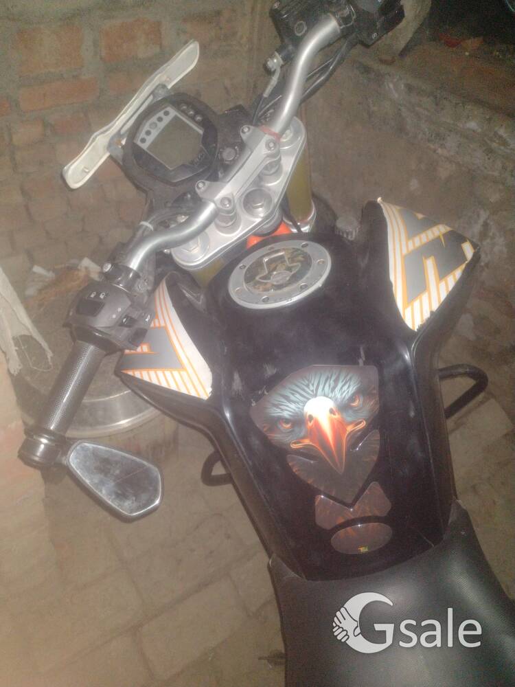 bike ma koi kmi nhi ha bs meetr nhi chl rha or sarvice bee abhi krai 25000hjr chli hue ha