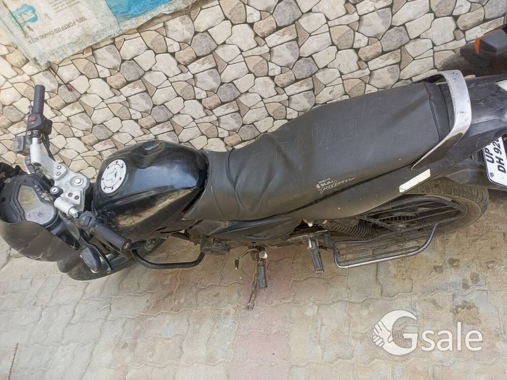 pulser 150