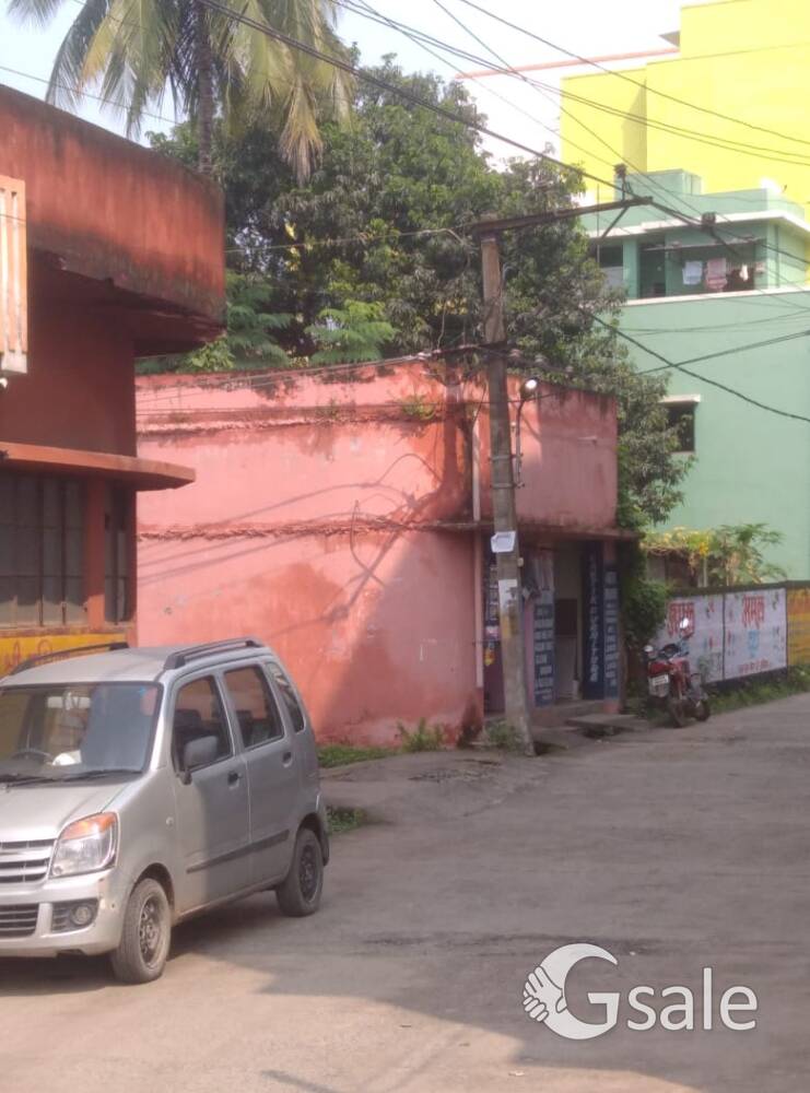 Shop 200sqft for rent