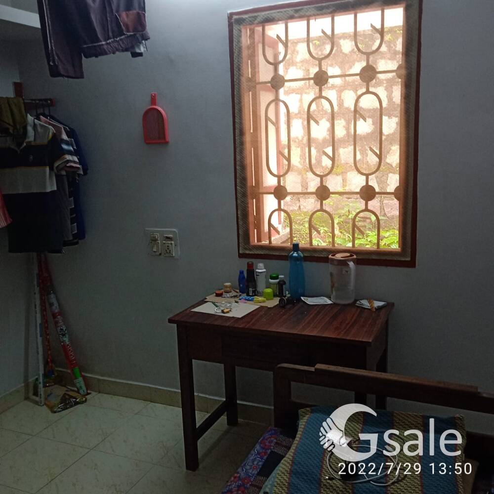Room for rent for students/ bachelor's with semi furnished and at convenient place in Manipal