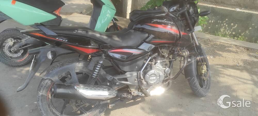 PULSAR 150