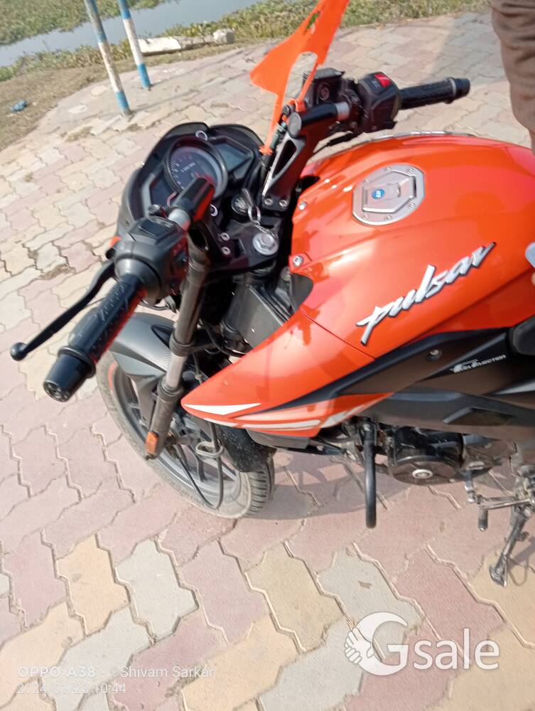bajaj pulser ns125