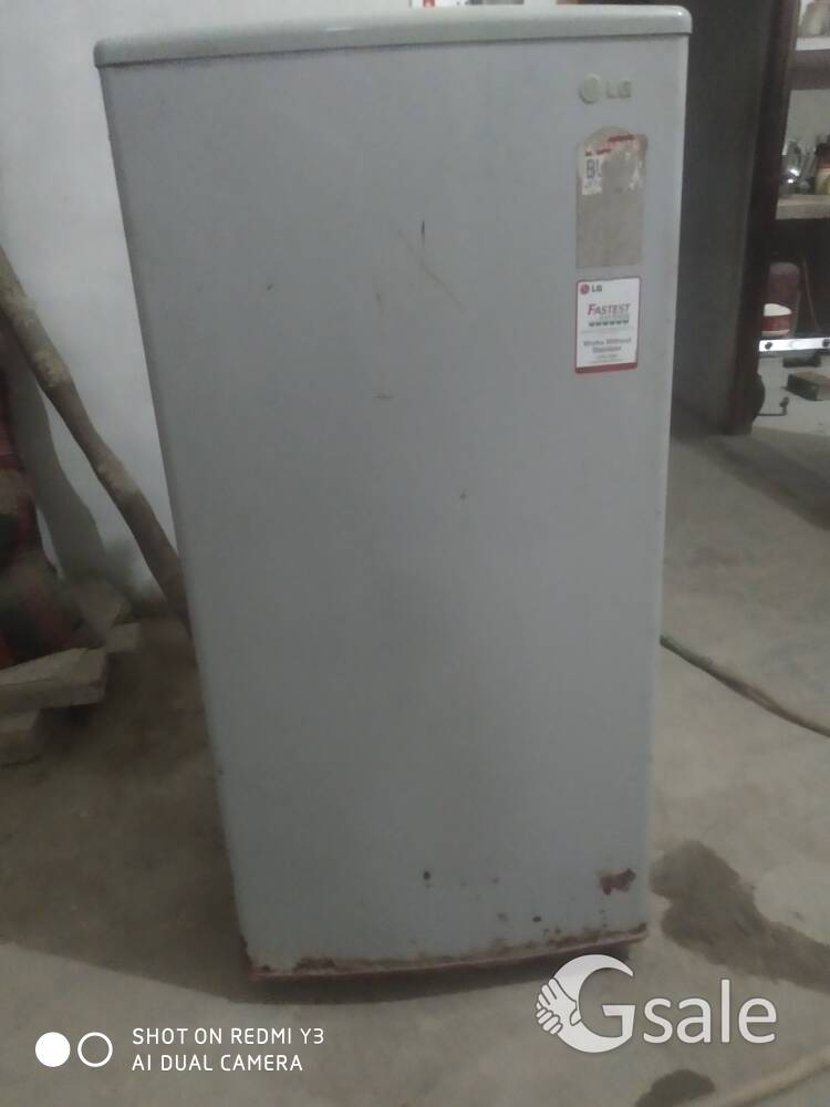 LG 185 litre