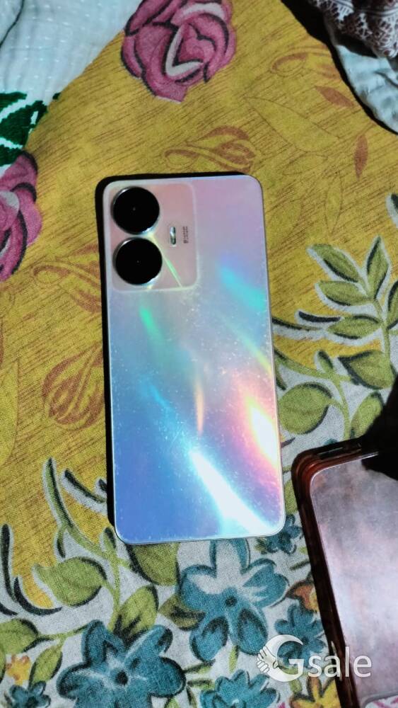 Realme c55 