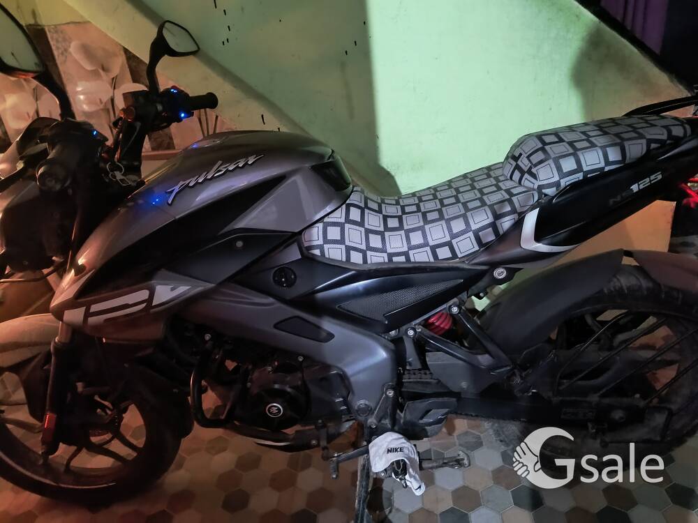 Bajaj Pulsar NS125