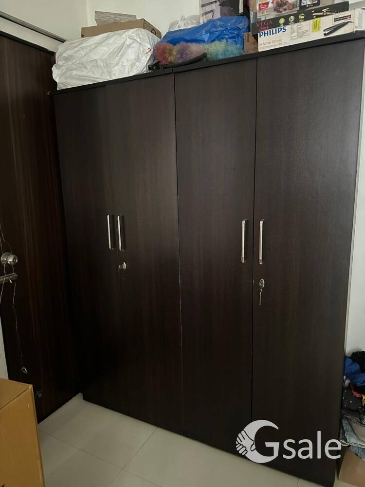 4 shutter Wooden Wardrobe 